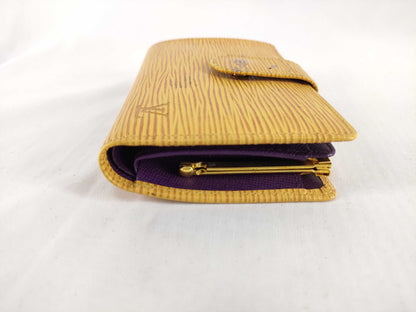 LOUIS VUITTON Epi Wallet, Epi Wallet
