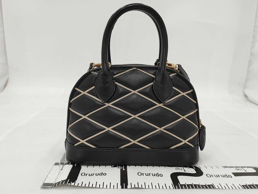 LOUIS VUITTON Louis Vuitton Alma Handbag
