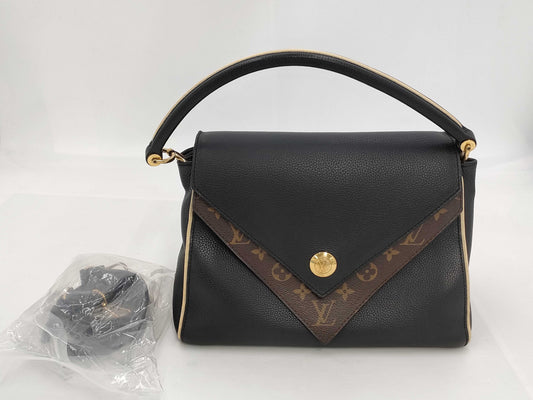 LOUIS VUITTON Louis Vuitton double v handbag