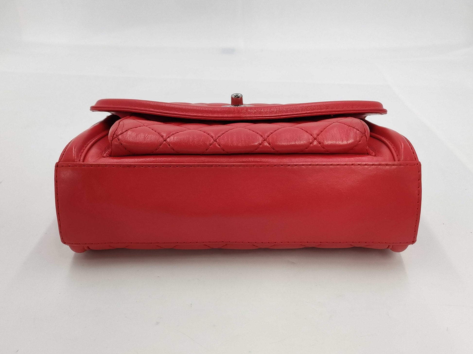 CHANEL Matelasse Shoulder Bag