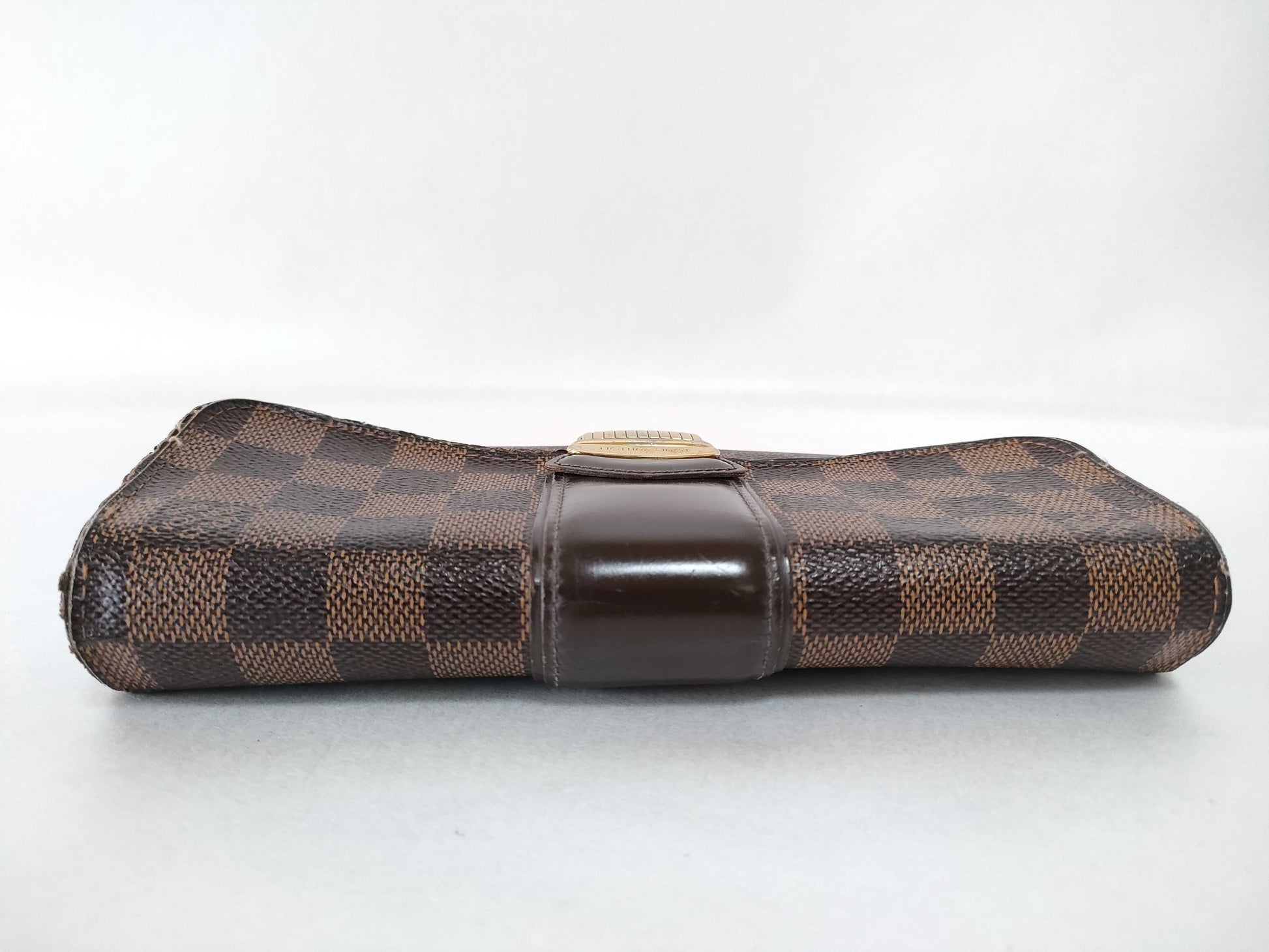 LOUIS VUITTON Damier Portefeuille Sistena Wallet