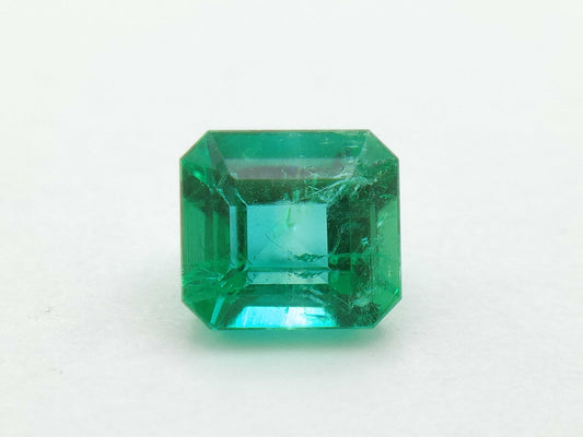 E0.558ct Colored Stone Loose