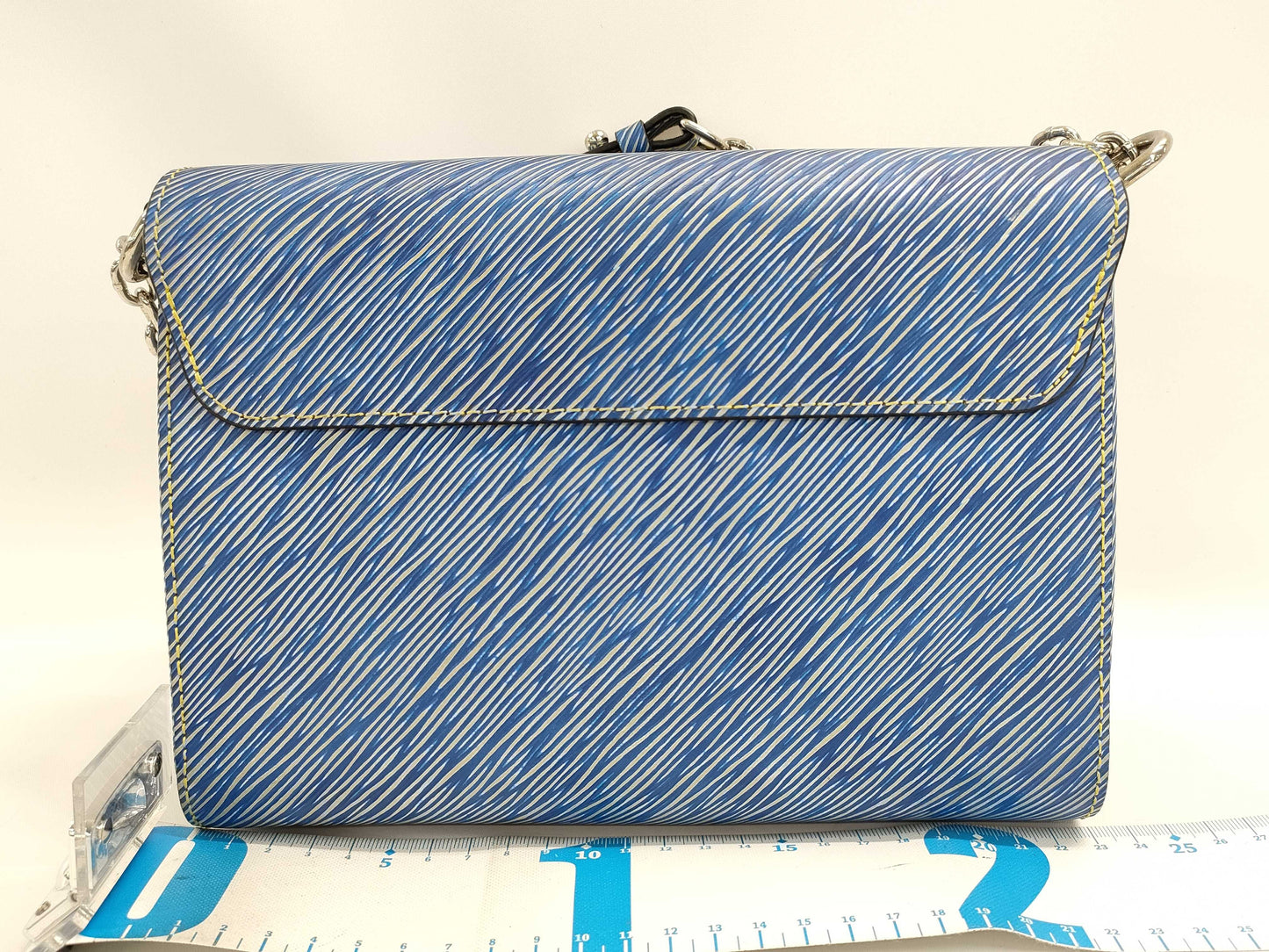LOUIS VUITTON Twist Shoulder Bag