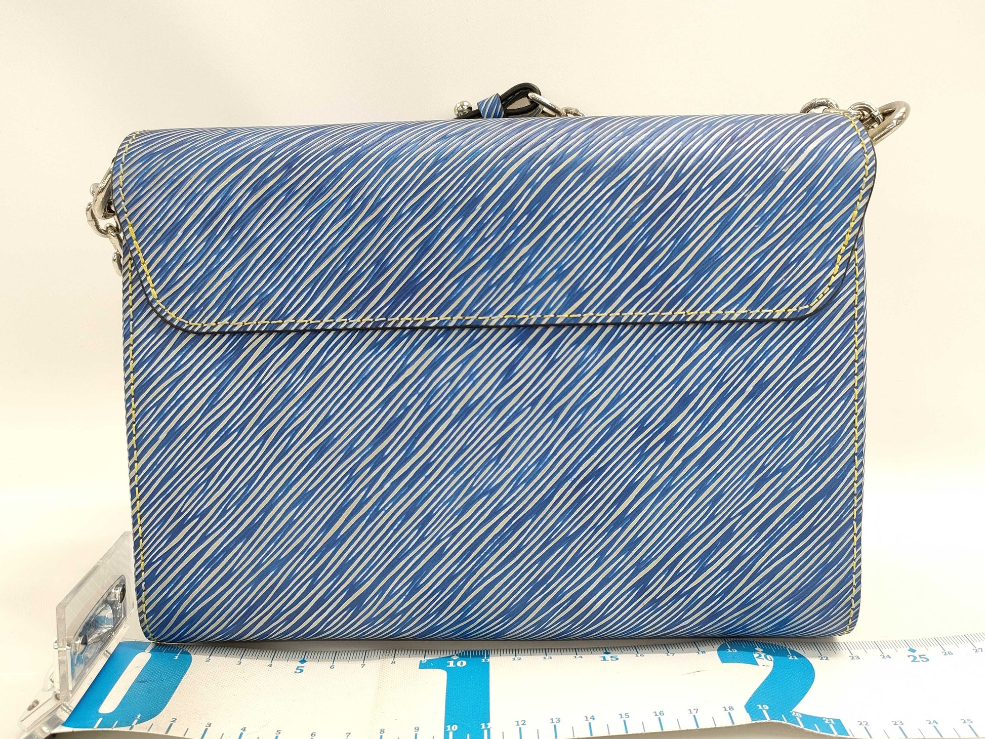 LOUIS VUITTON Twist Shoulder Bag