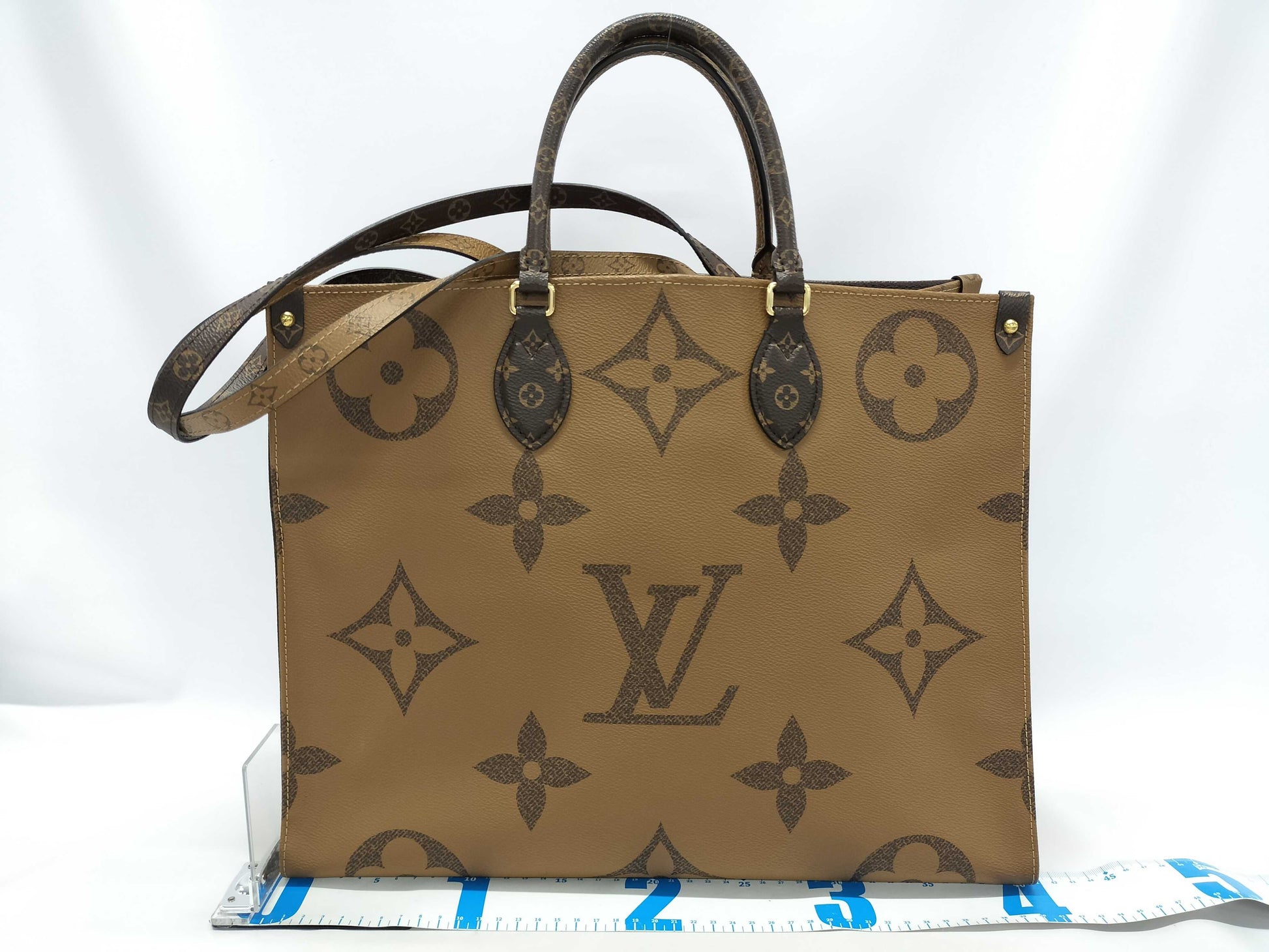 LOUIS VUITTON Monogram On the Go Handbag Tote Bag