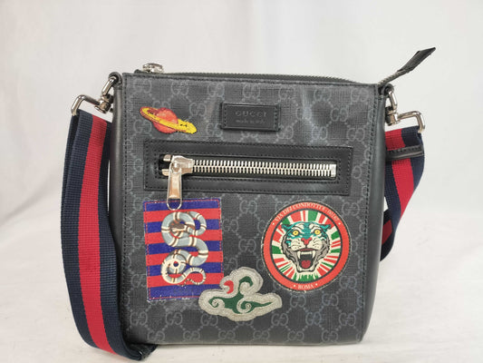 GUCCI GG Supreme Gucci Shoulder Bag PVC Shoulder Bag