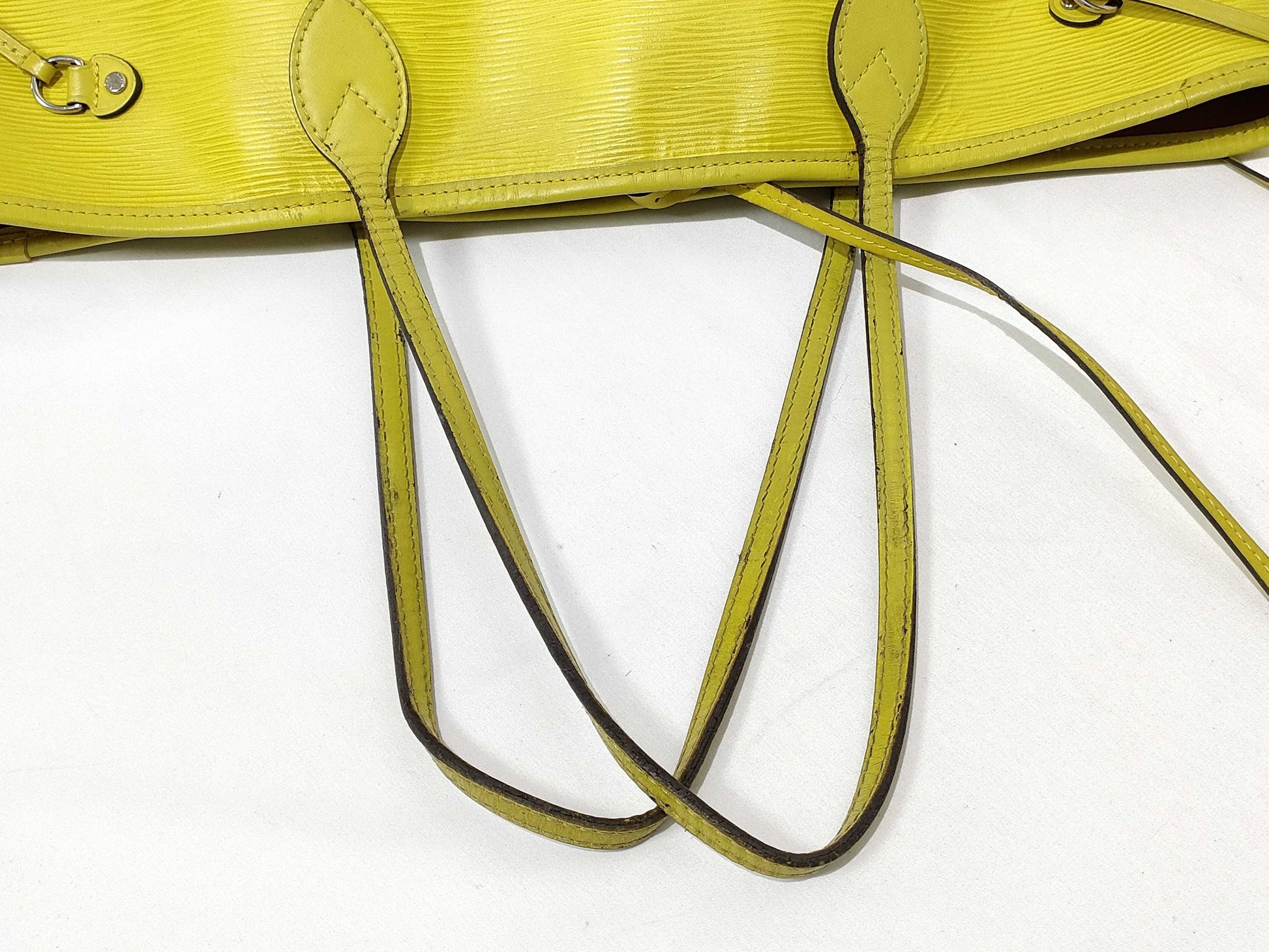 LOUIS VUITTON Epi LV Epi Neverfull MM CA0184 Tote Bag