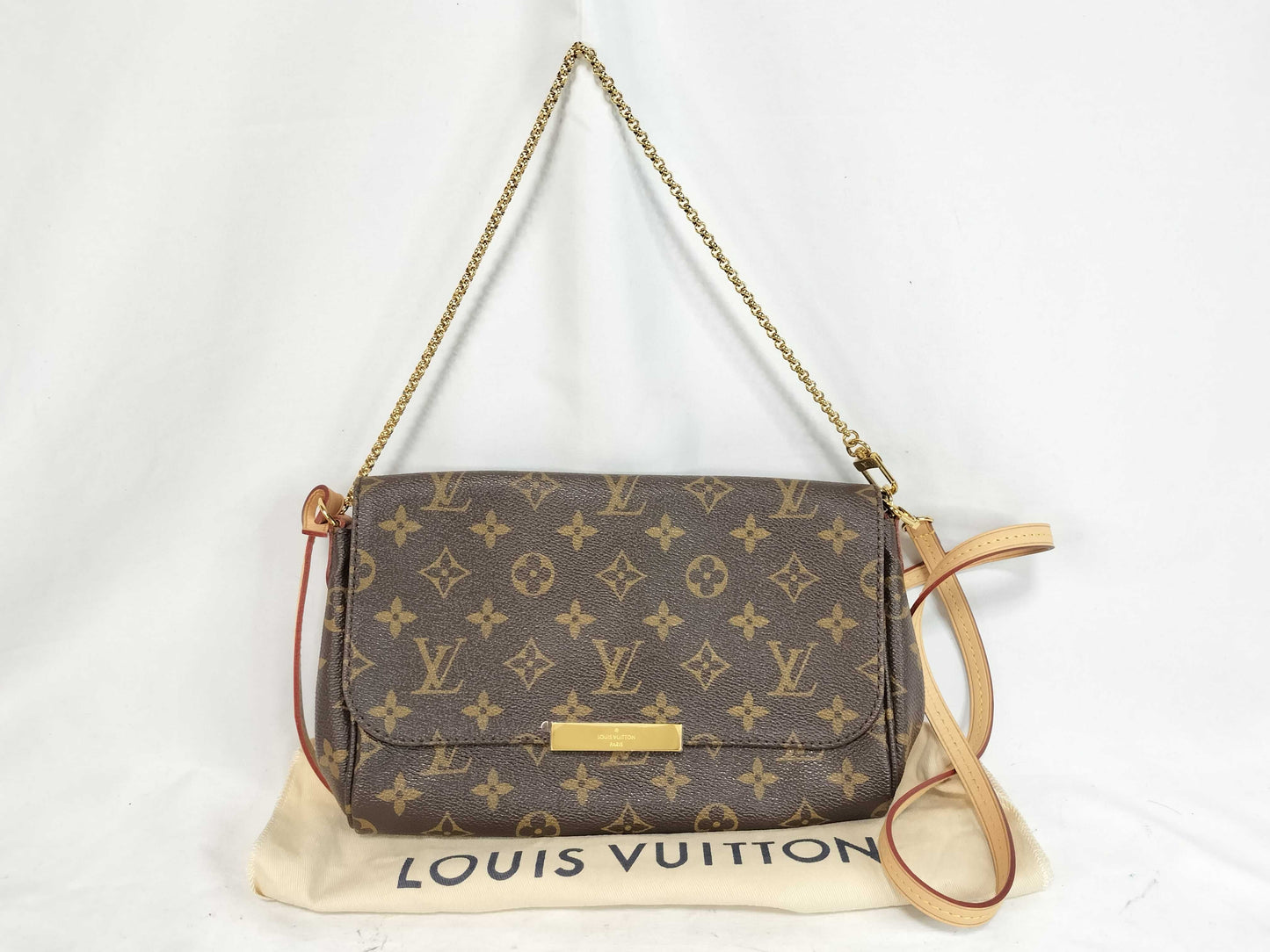 LOUIS VUITTON Monogram Louis Vuitton Favorite Monogram Shoulder Bag
