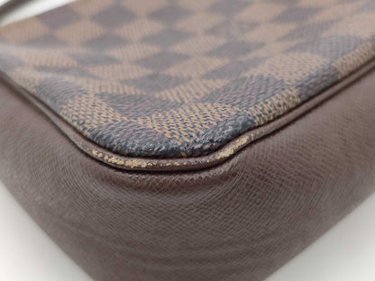 LOUIS VUITTON Damier Truth Makeup Handbag