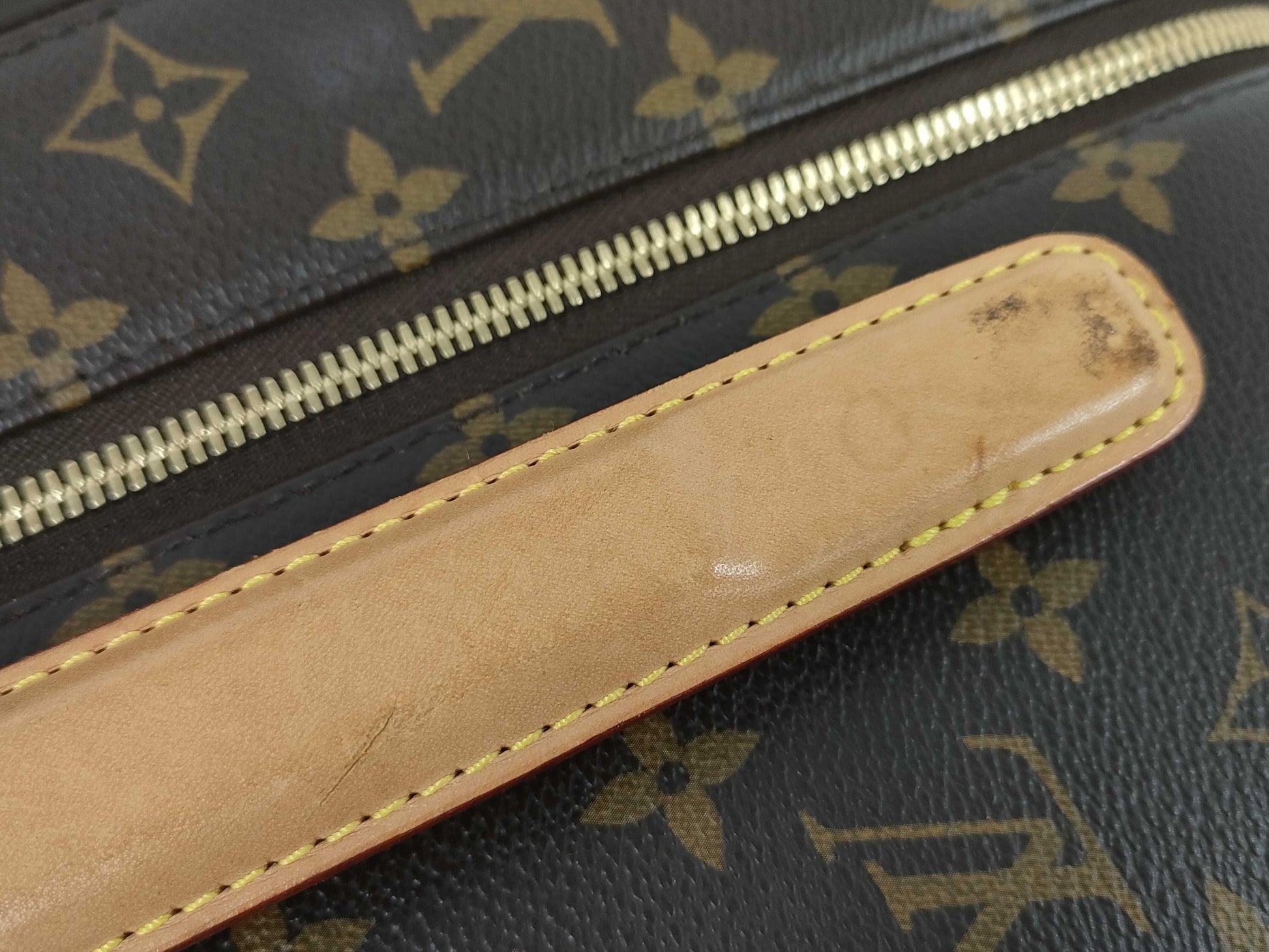 LOUIS VUITTON LOUIS VUITTON Monogram Zephyr 70 M23031 Carry-on Suitcase