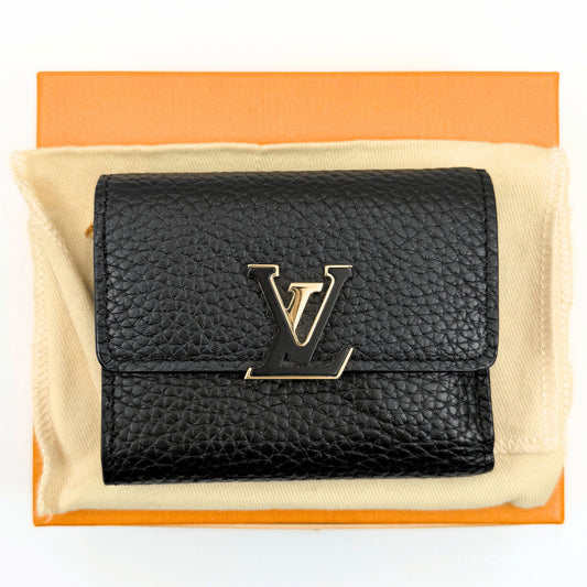 LOUIS VUITTON LOUIS VUITTON Portefeuille Capucines Noir/Hot Pink Compact M62157 Tri-fold Wallet Box and Dust Bag Included