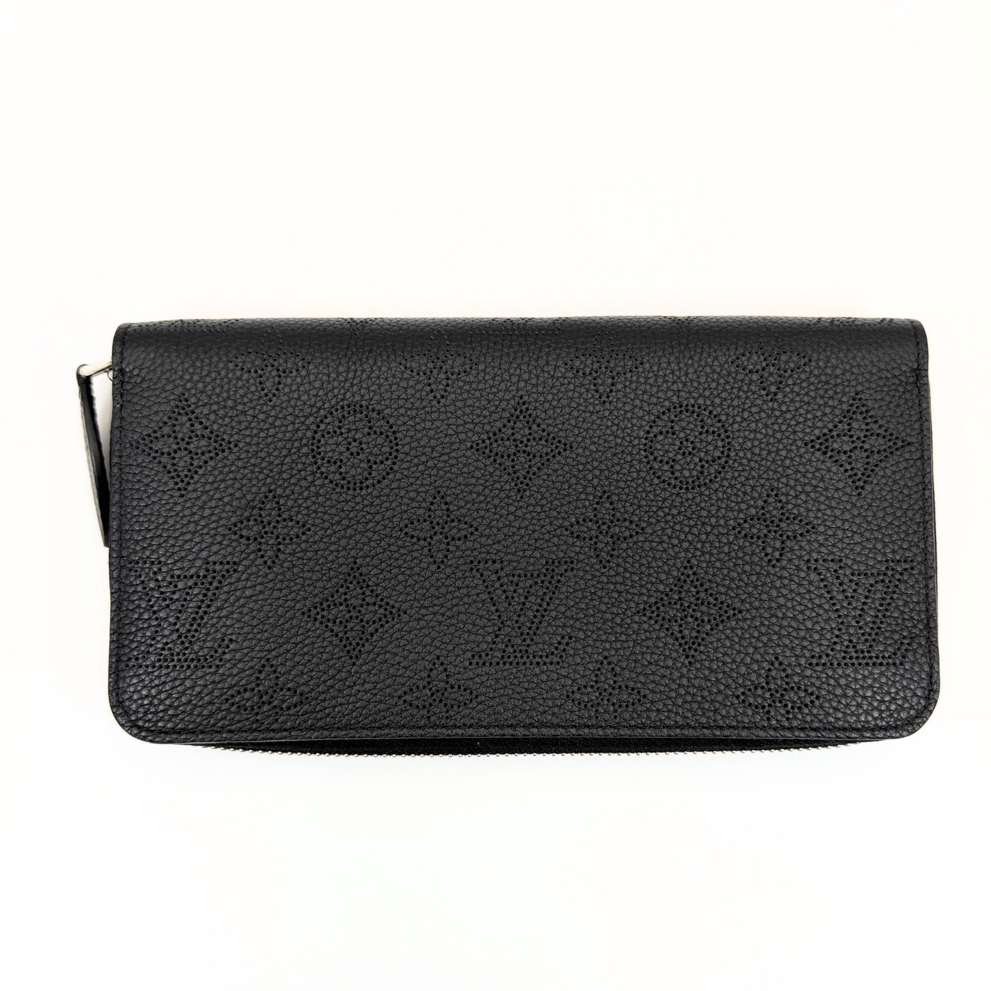 LOUIS VUITTON Mahina Zippy Wallet Noir Round Zip Wallet M61867 Wallet Box and Dust Bag Included