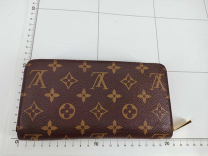 LOUIS VUITTON Monogram Zippy Wallet Monogram M60017 Wallet
