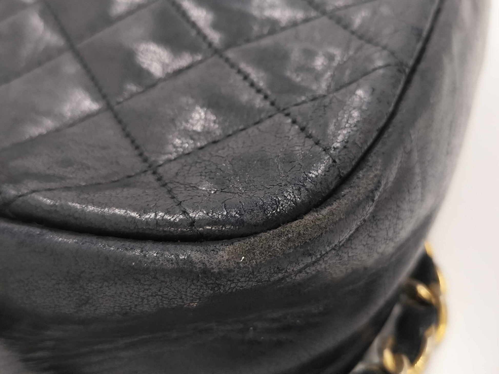 CHANEL Chain Shoulder Tote Bag