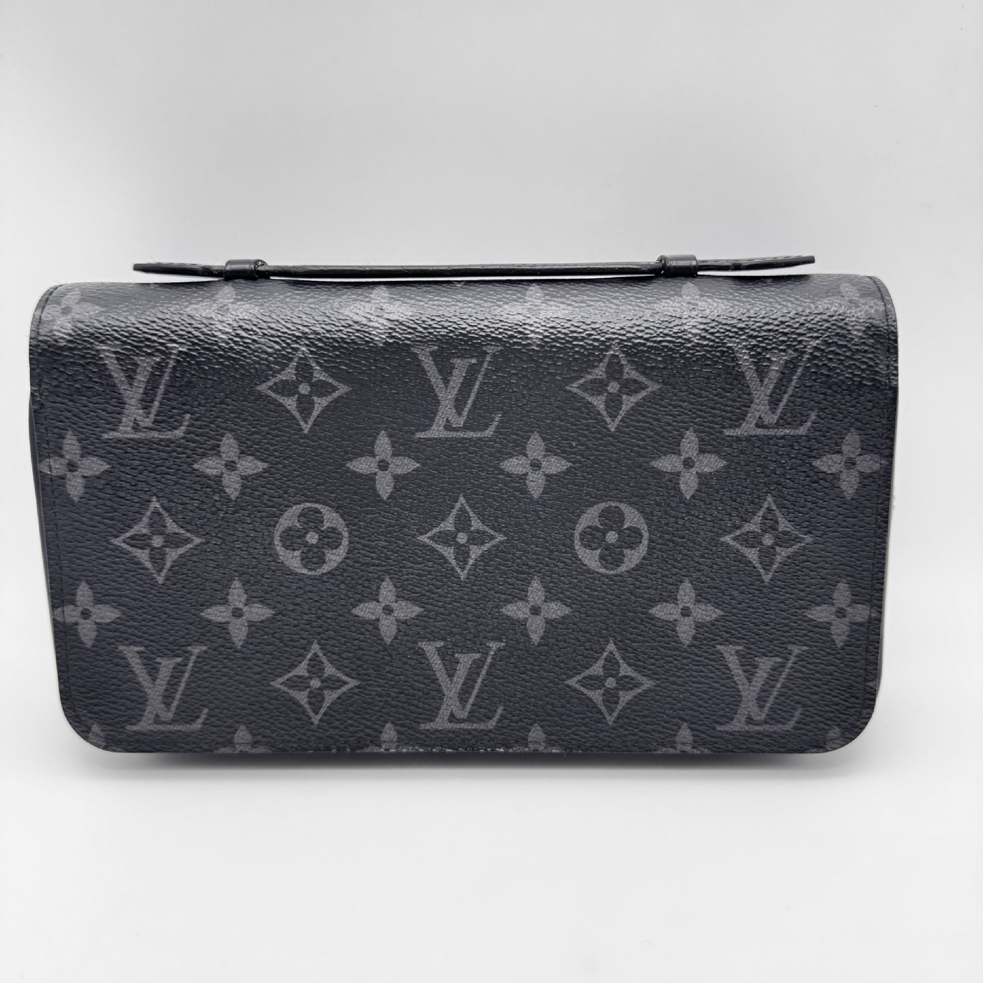 LOUIS VUITTON Zippy XL Wallet, 22 x 12 x 5 cm, Black/Grey, Model Number M61698, No Accessories Included