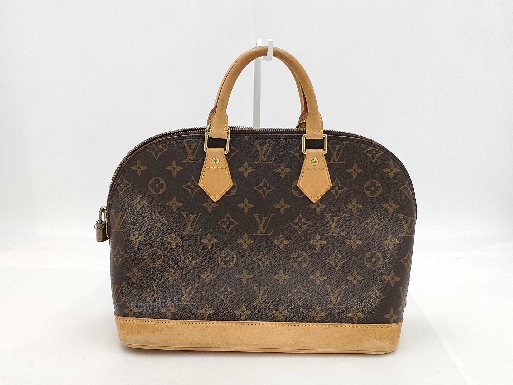 LOUIS VUITTON Monogram Alma BA0090 Handbag