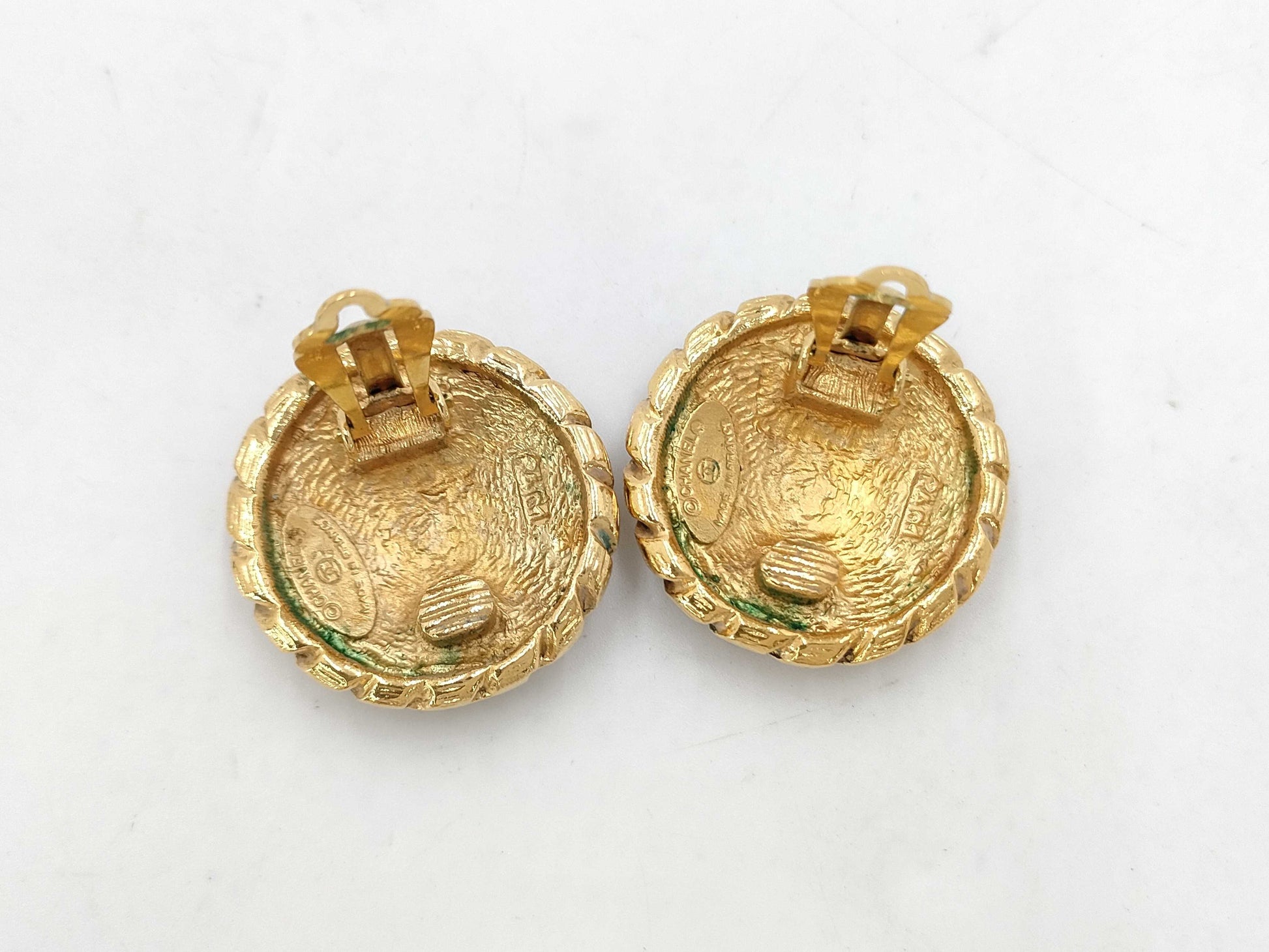 CHANEL Coco Mark Round Gold Yg Earrings