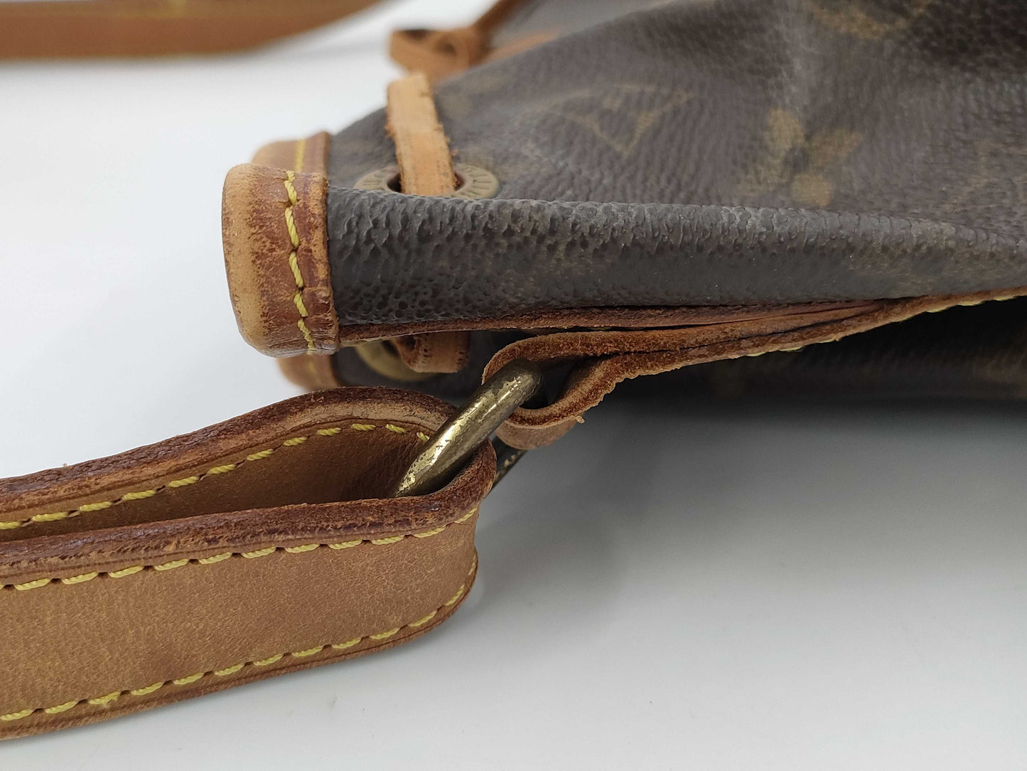 LOUIS VUITTON Monogram Noe SP1026 Shoulder Bag