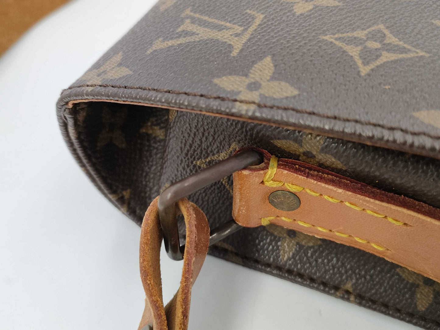 LOUIS VUITTON Monogram Cartesiere MM 864SL Shoulder Bag