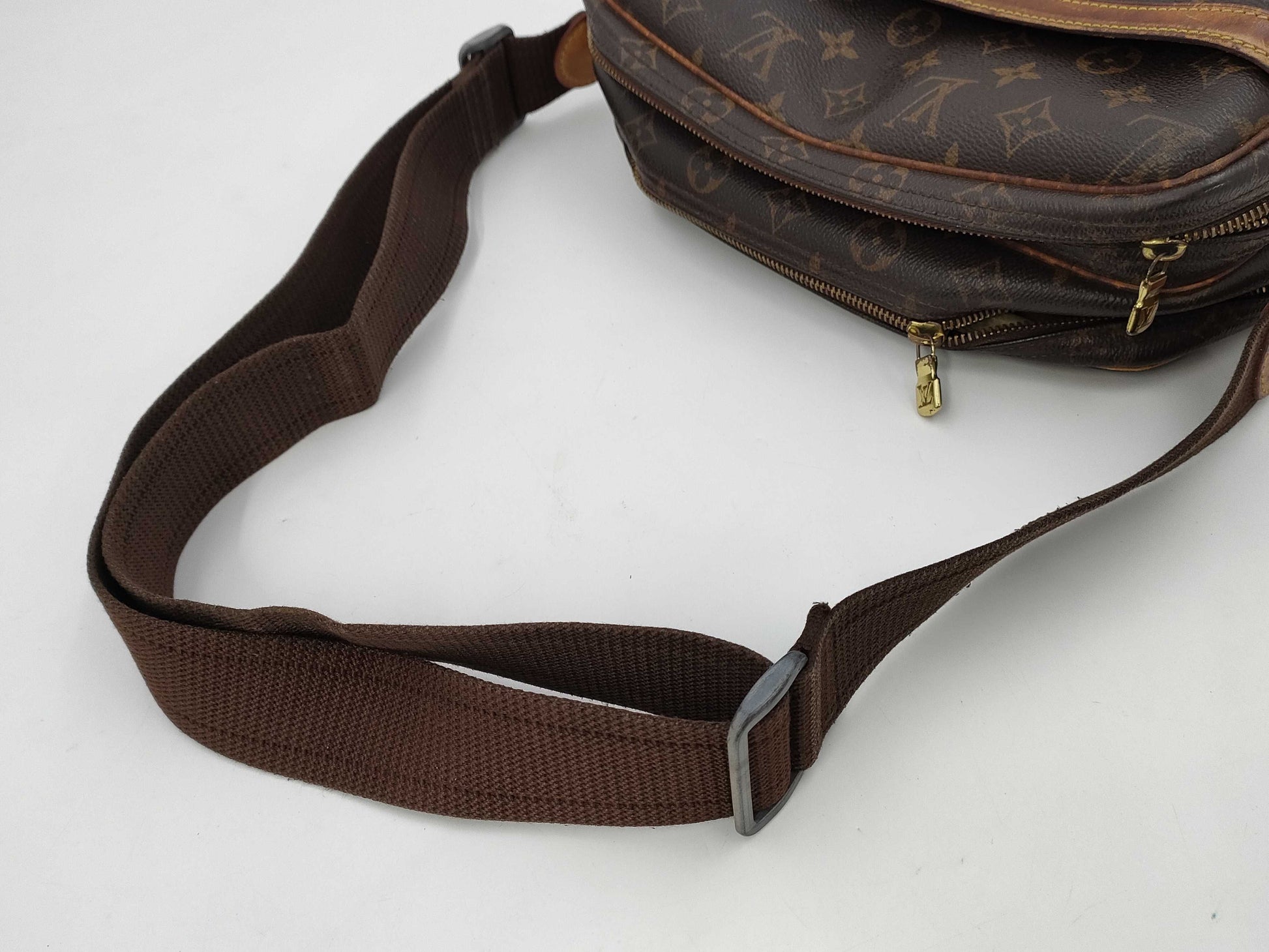 LOUIS VUITTON Monogram Reporter PM SP1010 Shoulder Bag