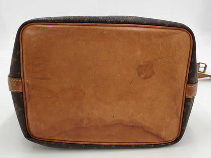 LOUIS VUITTON Monogram Noe A2884 Shoulder Bag