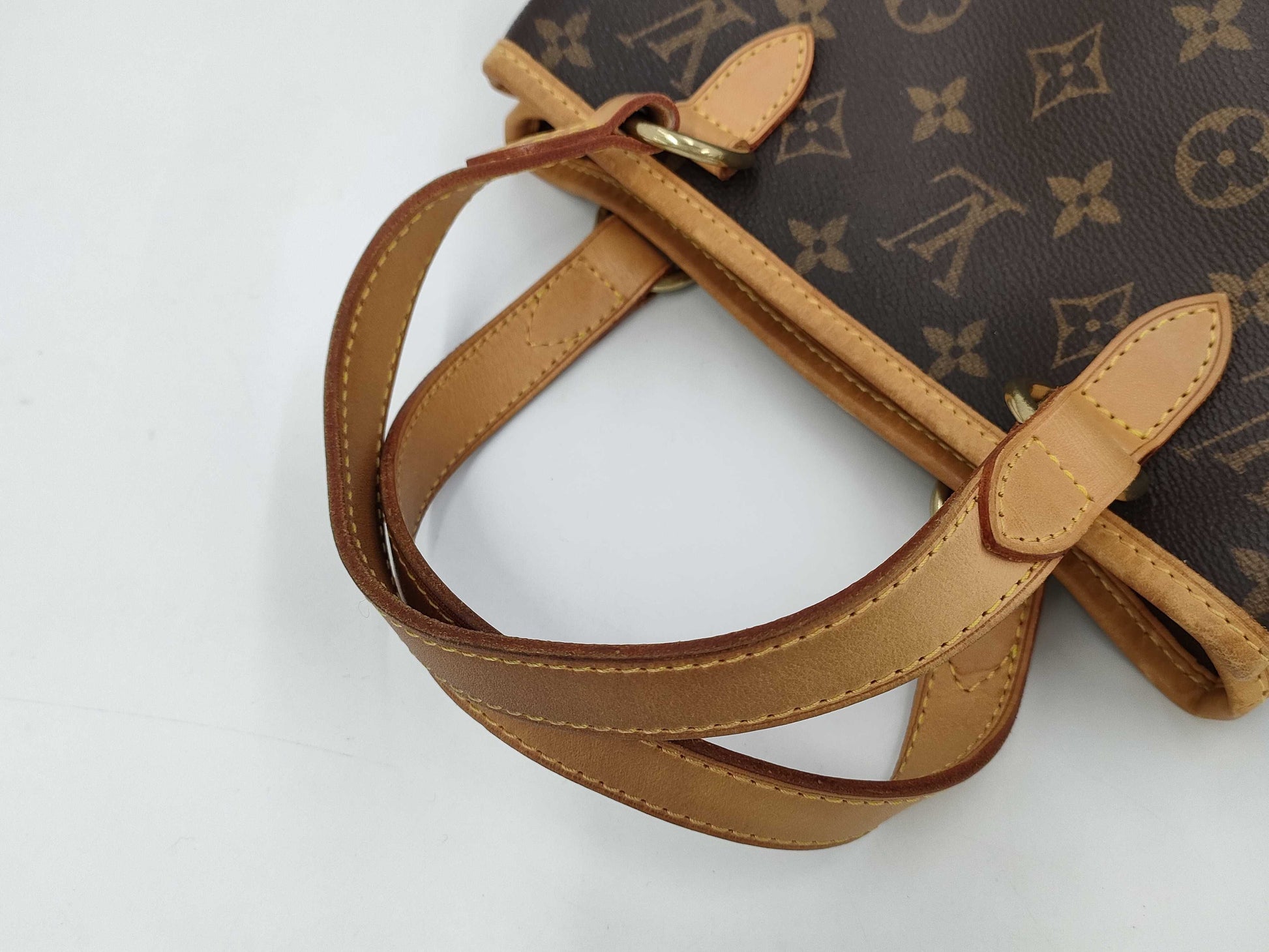 LOUIS VUITTON Monogram Handbag Batignolles Handbag