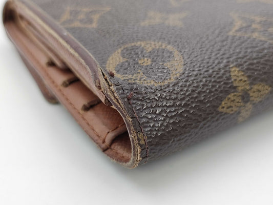 LOUIS VUITTON Monogram Tri-fold Wallet
