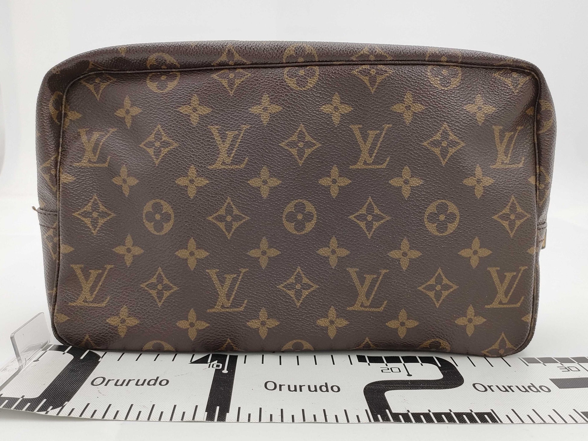 LOUIS VUITTON Monogram Truth Wallet Cosmetic Pouch