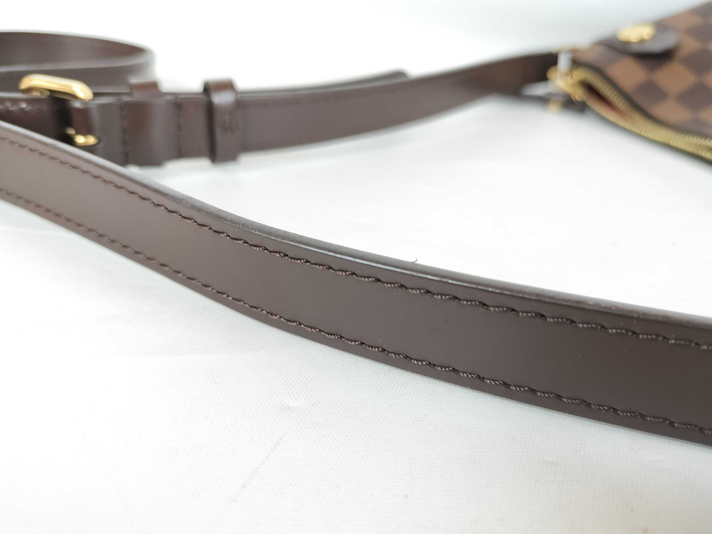 LOUIS VUITTON Damier N41425 Duomo Damier Shoulder Bag