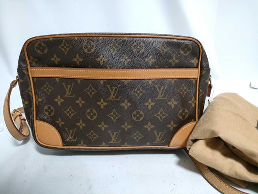 LOUIS VUITTON Monogram HK-Louis Vuitton M51272 Monogram Trocadero 30 Handbag