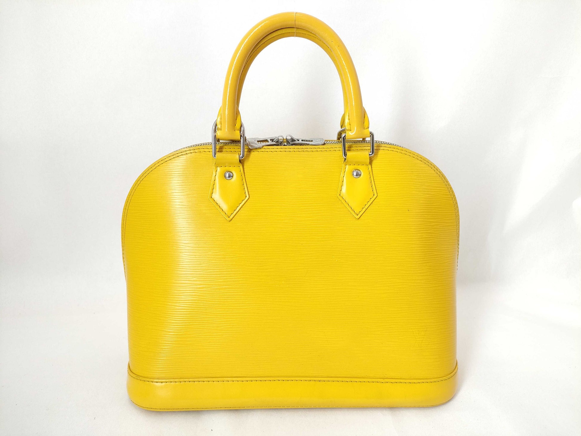 LOUIS VUITTON Epi Louis Vuitton Alma Shoulder Bag Handbag