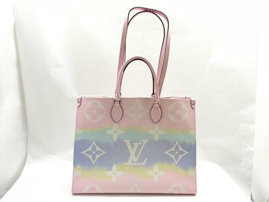 LOUIS VUITTON Louis Vuitton On-Zago-GM Monogram Giant Jungle Tote Bag