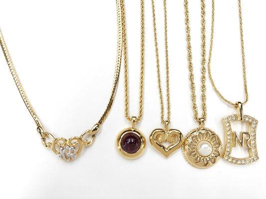 NINA RICCI 5-Piece Colored Stone and Pearl Necklace Set. NINA RICCI Accessories.