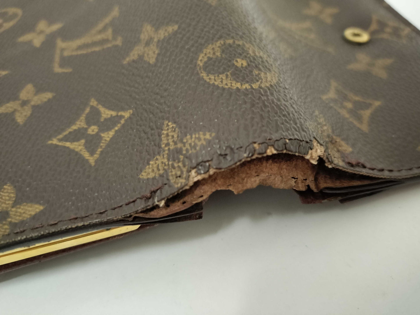 LOUIS VUITTON Monogram Louis Vuitton Serial Number Included Monogram 3-Piece Wallet Set LOUIS VUITTON Wallet