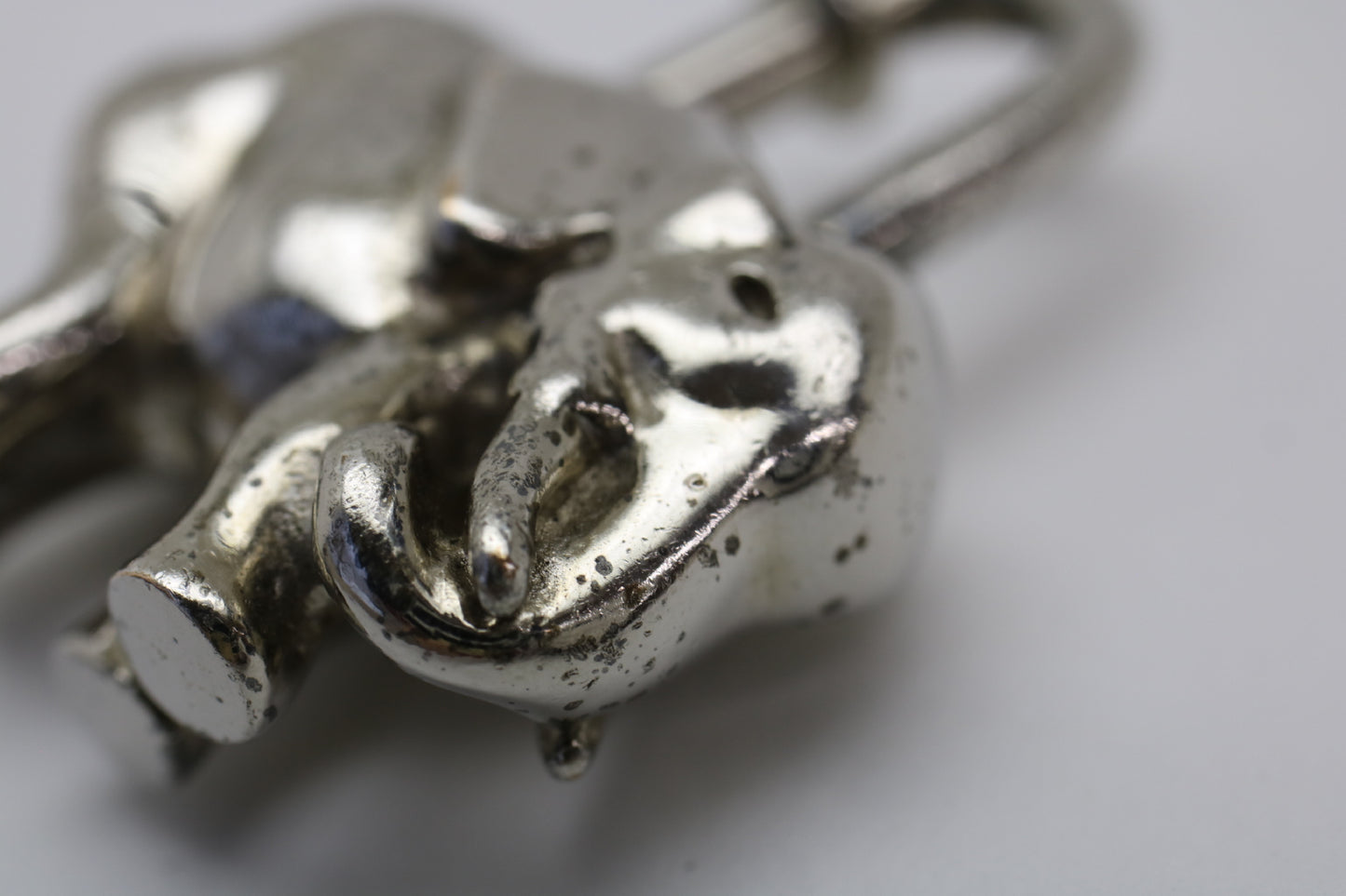 HERMES Cadena Elephant Charm