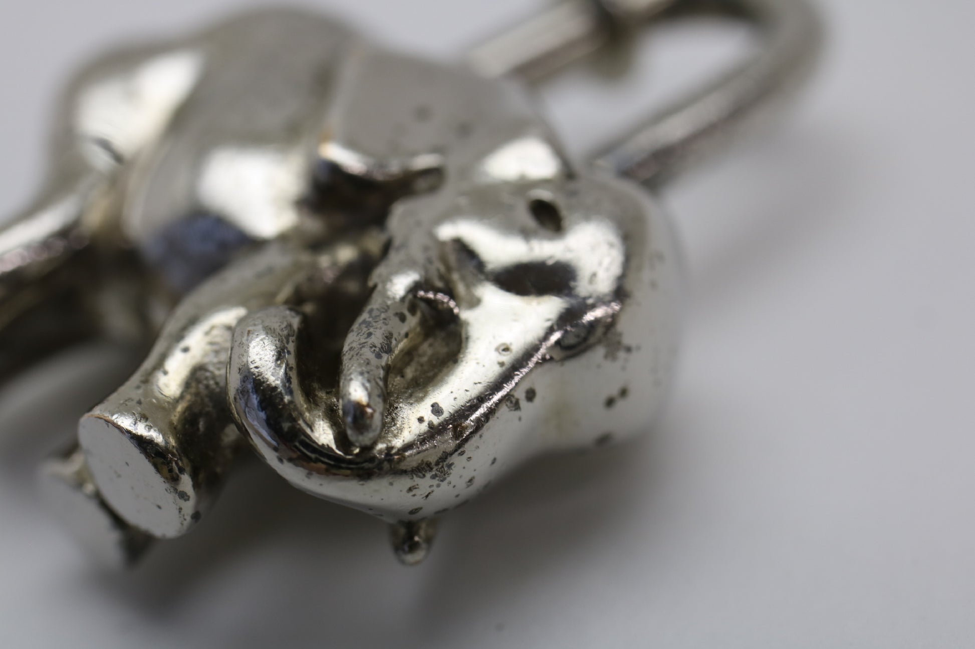 HERMES Cadena Elephant Charm