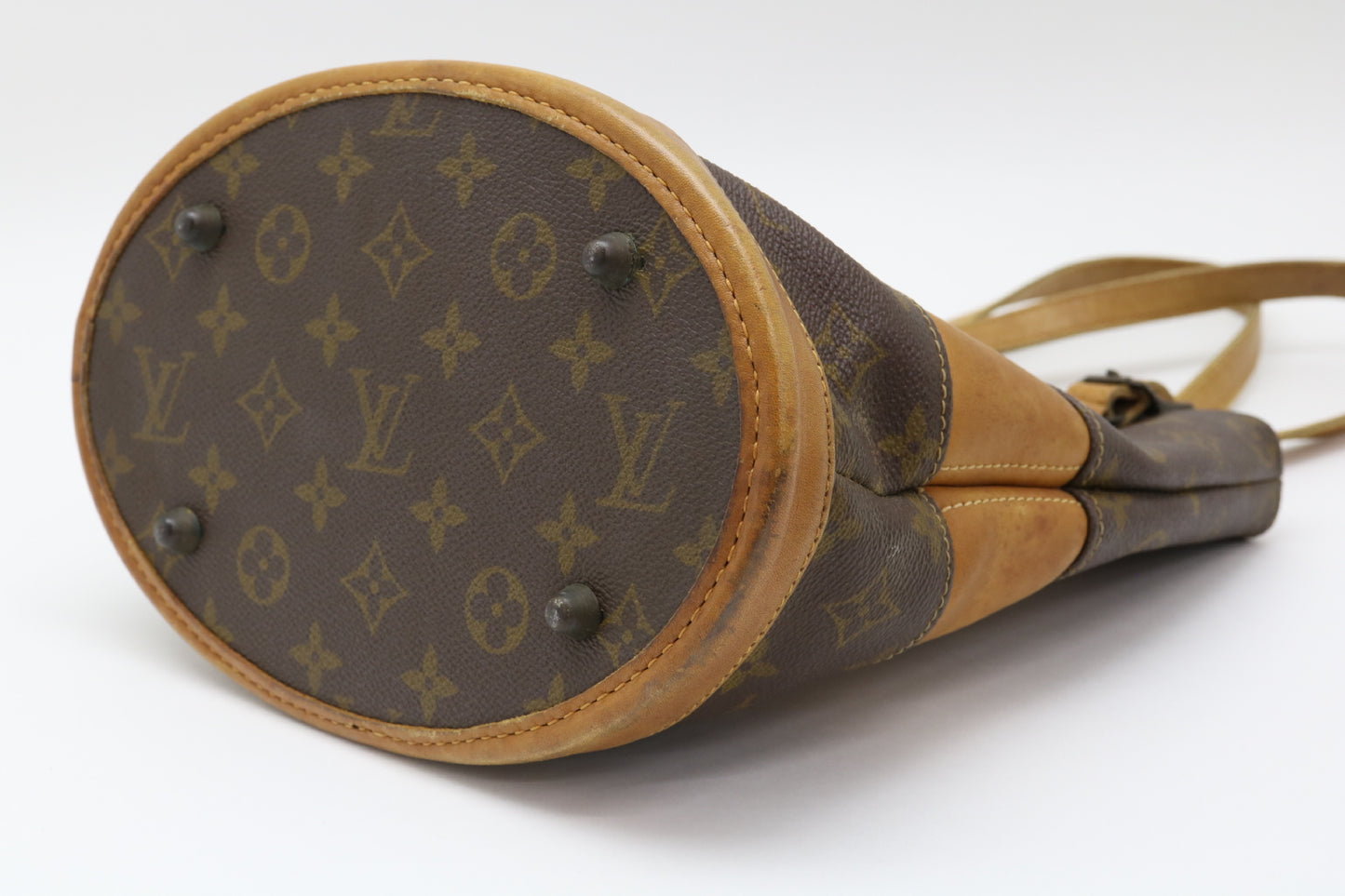 LOUIS VUITTON Monogram Bucket PM USA Tote Bag