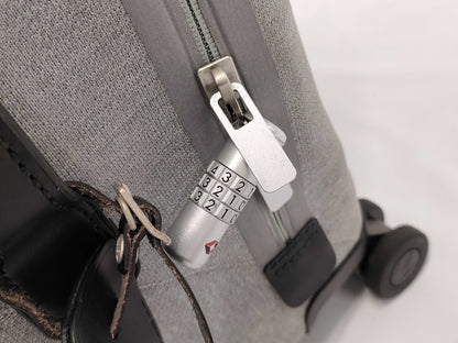 LOUIS VUITTON Monogram Horizon Soft Carry Case 4R55 Gray Carry Bag