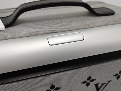 LOUIS VUITTON Monogram Horizon Soft Carry Case 4R55 Gray Carry Bag