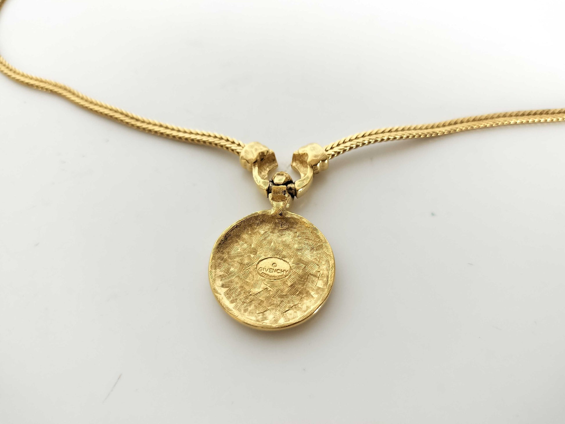 GIVENCHY Givenchy Necklace Necklace