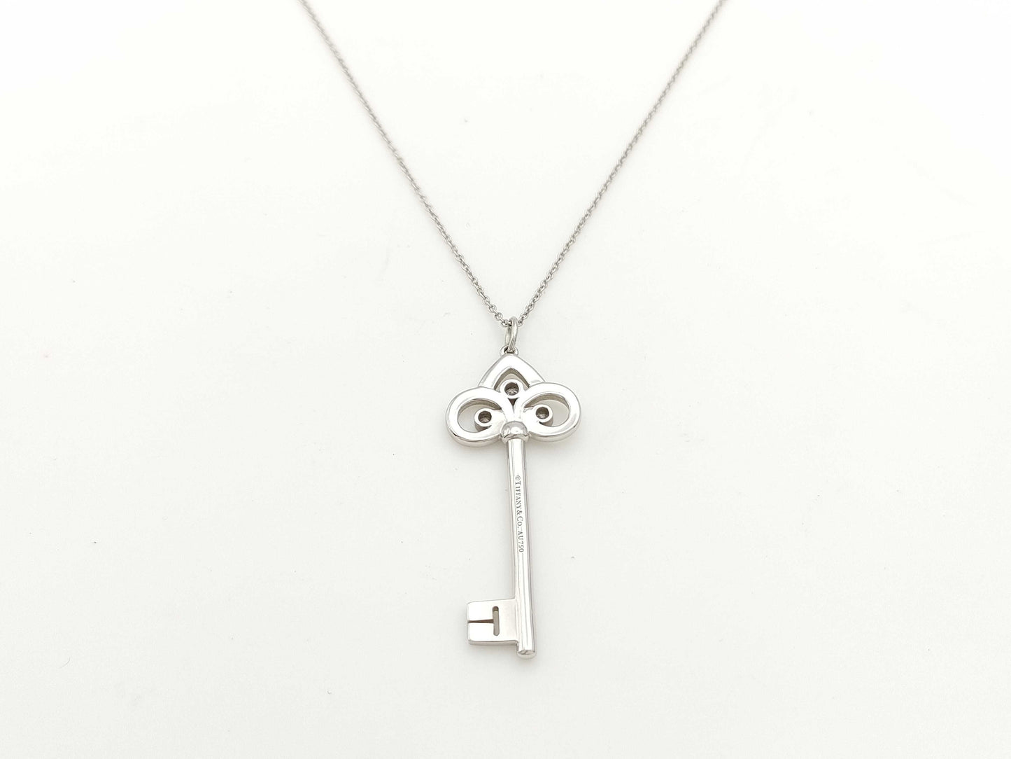 Tiffany & Co. Crownkey 3PD WG AU750 6.4g Necklace