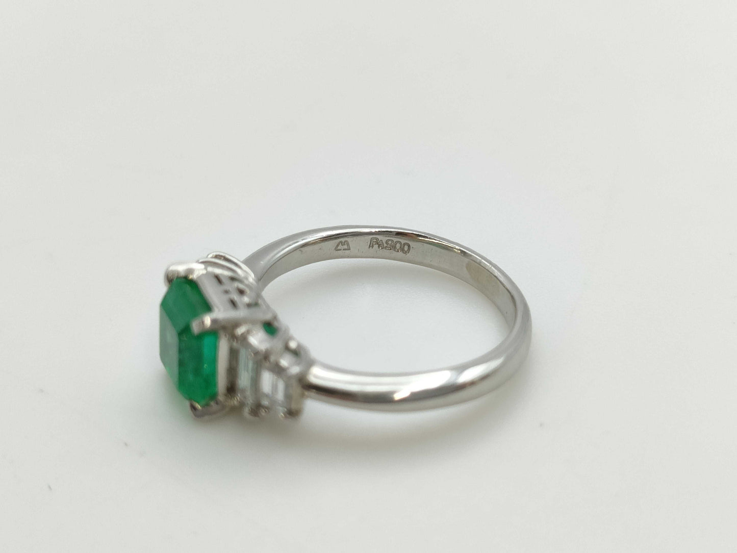 E1.26ct D0.33ct Pt900 4.8g Ring 