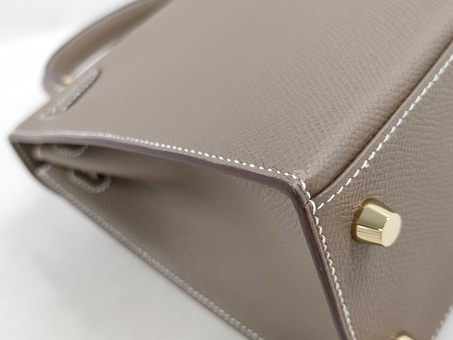 HERMES Kelly 25 Epsom Etoupe Gold Hardware GP B Stamp Bag