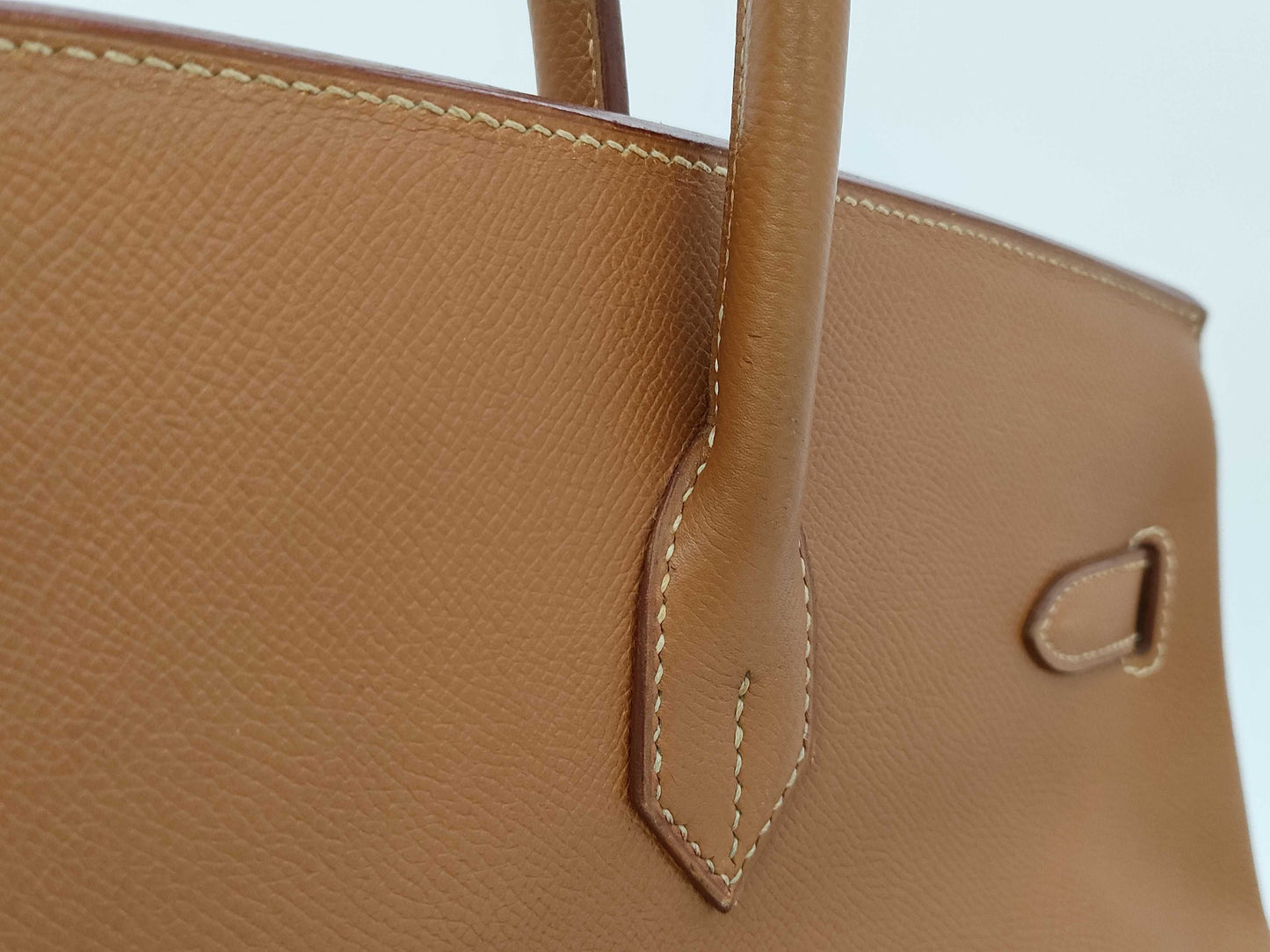 HERMES Birkin 40 Couchvel Gold Handbag