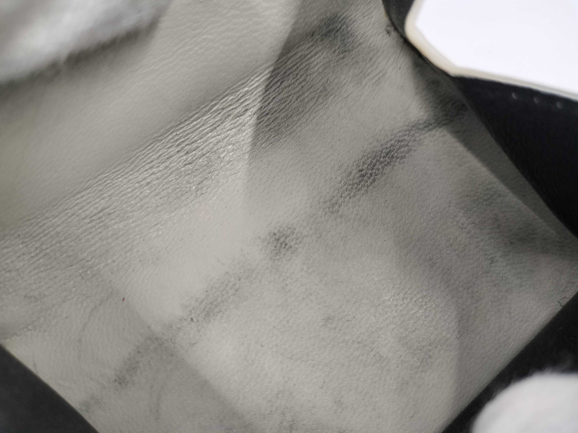 Yves Saint Laurent Yves Saint Laurent Cassandra Wallet