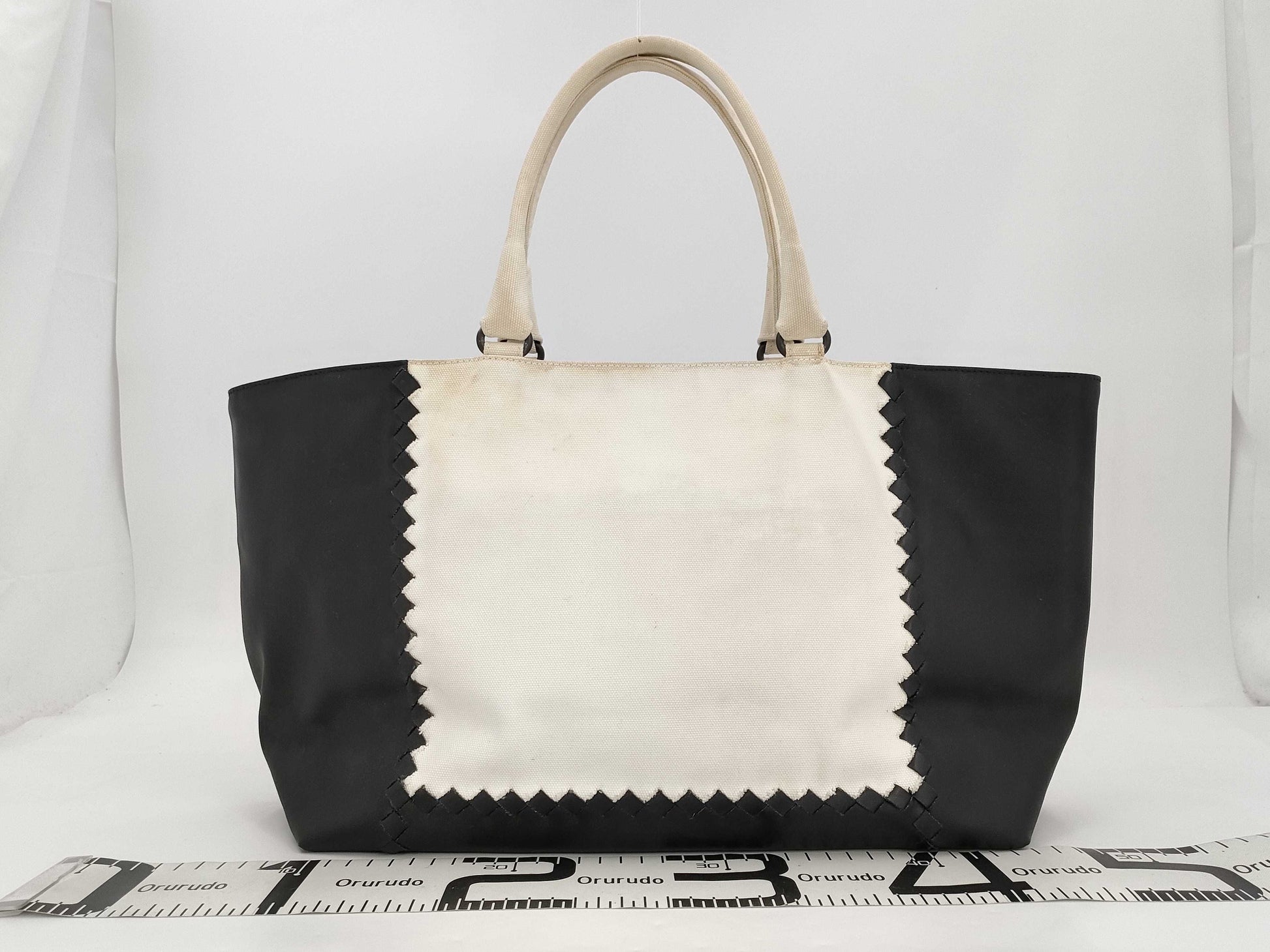 BOTTEGA VENETA Bottega Veneta Intrecciato Tote Bag