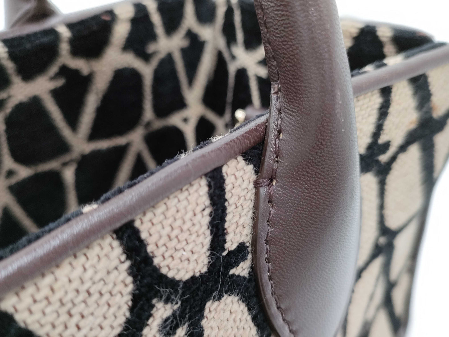 VALENTINO VALENTINO Valentino Garavani Tote Bag Handbag