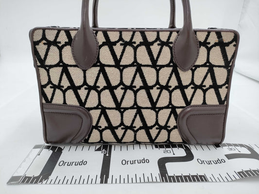 VALENTINO VALENTINO Valentino Garavani Tote Bag Handbag