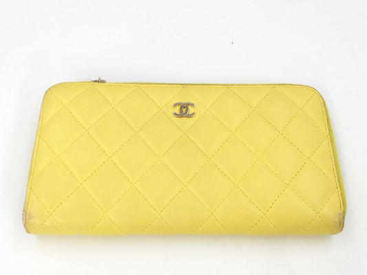 CHANEL CHANEL Matelasse Wallet