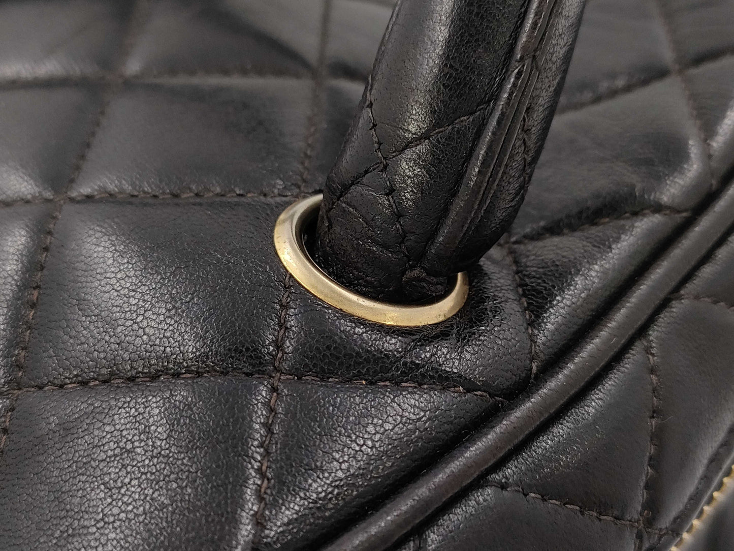 CHANEL CHANEL Matelasse Vanity Top Handle Handbag